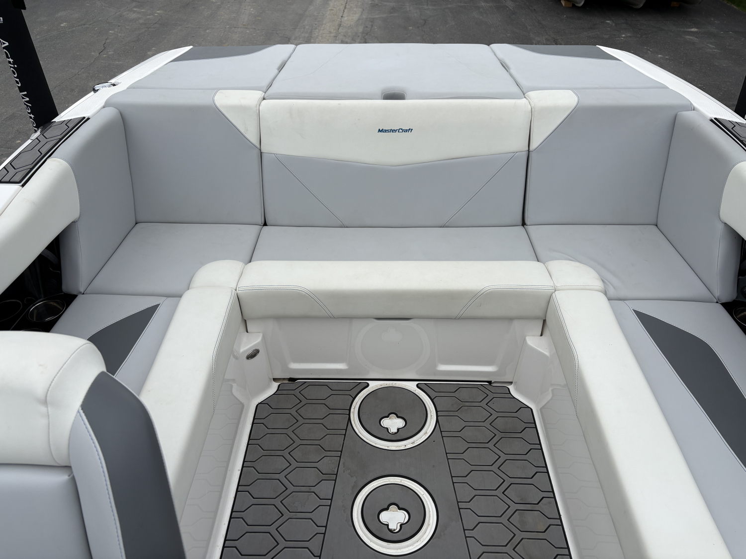 2021 MasterCraft NXT20