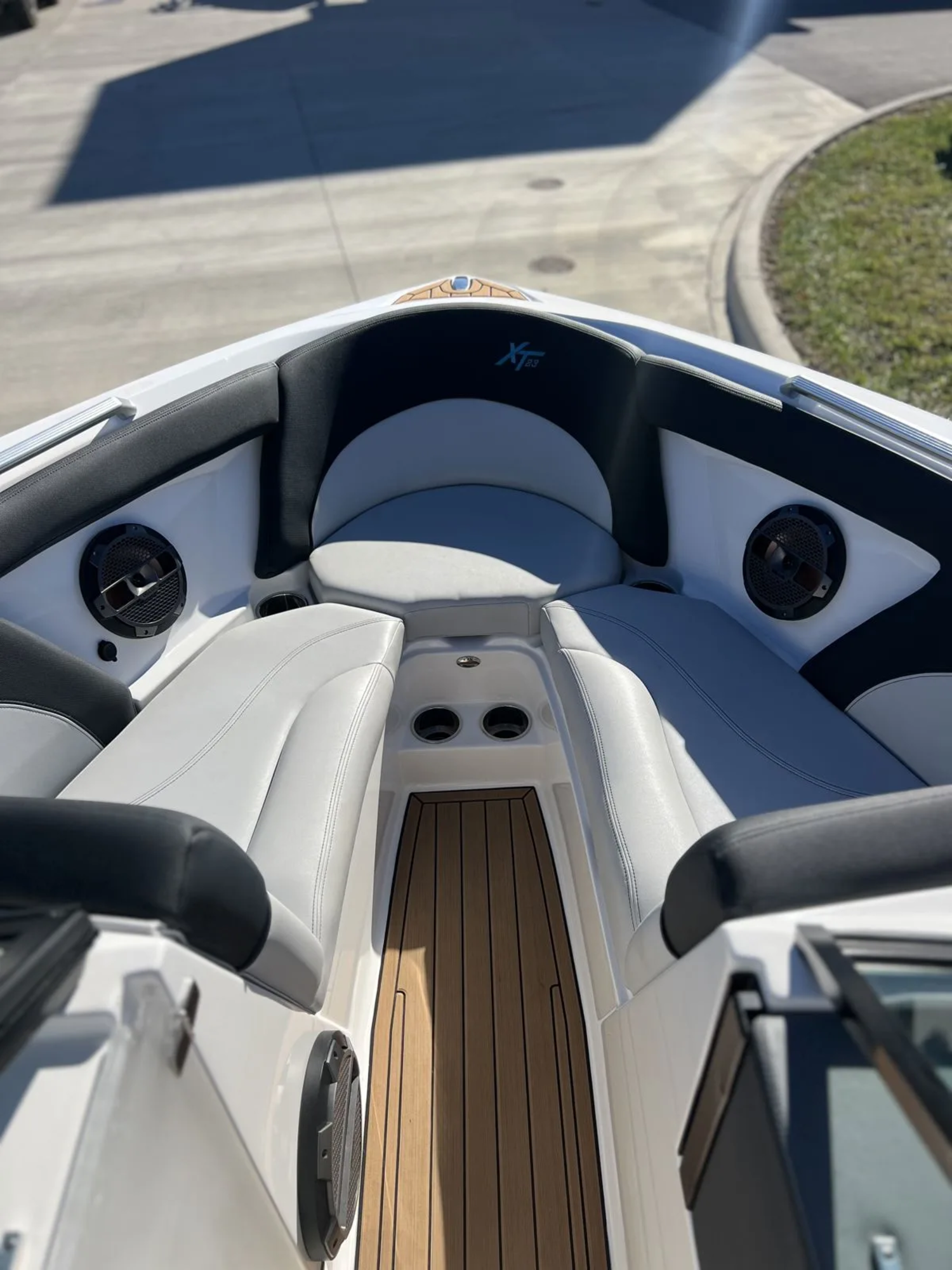 2020 MasterCraft XT23