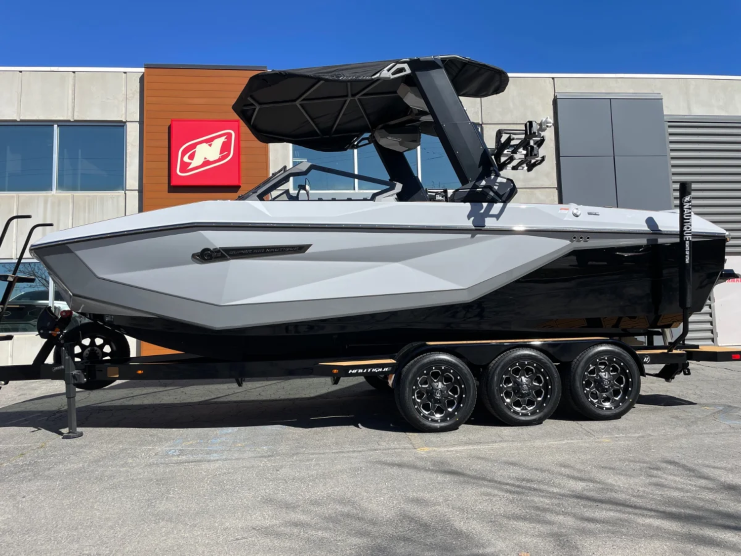 2026 NAUTIQUE G23 with ZZ8S 630HP SUPERCHARGED POWER PLANT