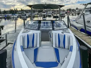 2023-malibu-wakesetter-22-lsv-126828-image13
