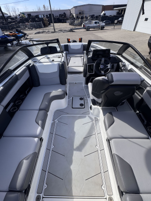 2022 Malibu Boats M220 for sale in , 