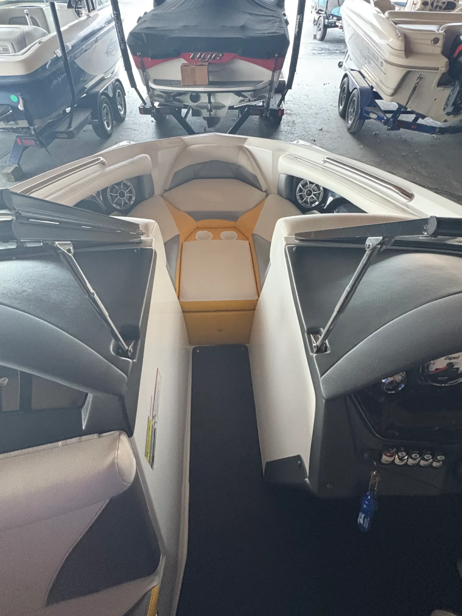 2014 Tige Boats R20 for sale in Pewaukee, Wisconsin