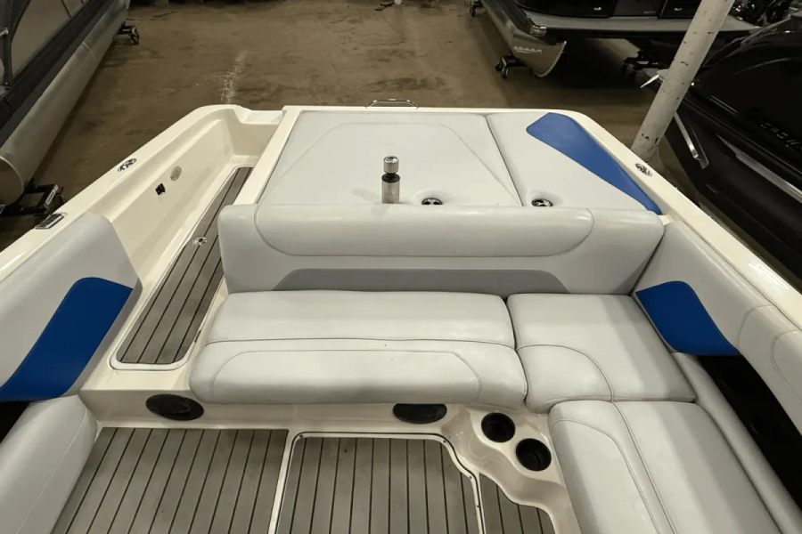 2004 Centurion Boats Avalanche for sale in Pewaukee, Wisconsin