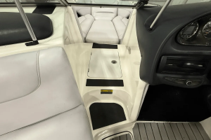 2004 Centurion Boats Avalanche for sale in Pewaukee, Wisconsin