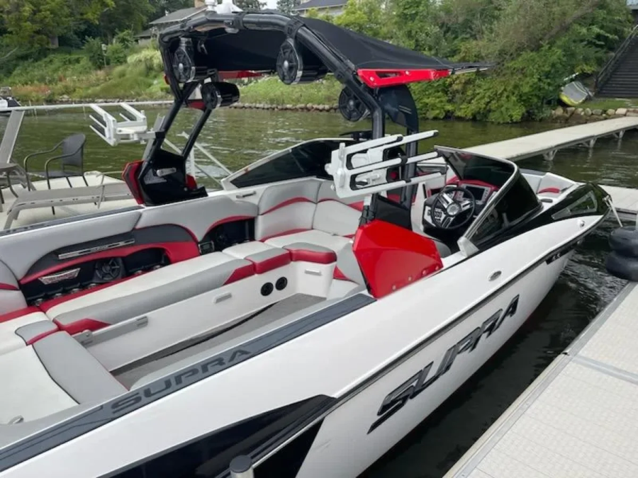 2015 Supra Boats SE for sale in Waterford, Michigan
