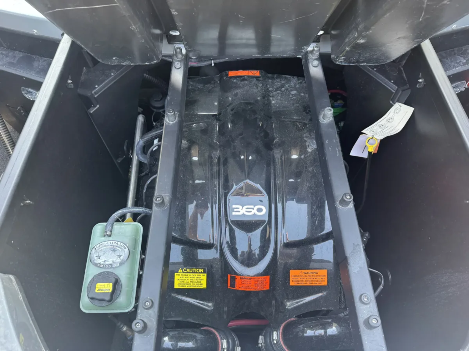 2018 Tige R21 - 216493