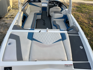 2013 Tige Boats RZ4 for sale in Moundridge, Kansas