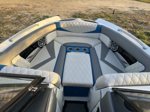 2013 Tige Boats RZ4 for sale in Moundridge, Kansas