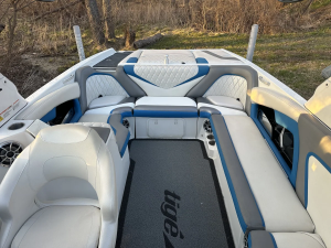 2013 Tige Boats RZ4 for sale in Moundridge, Kansas