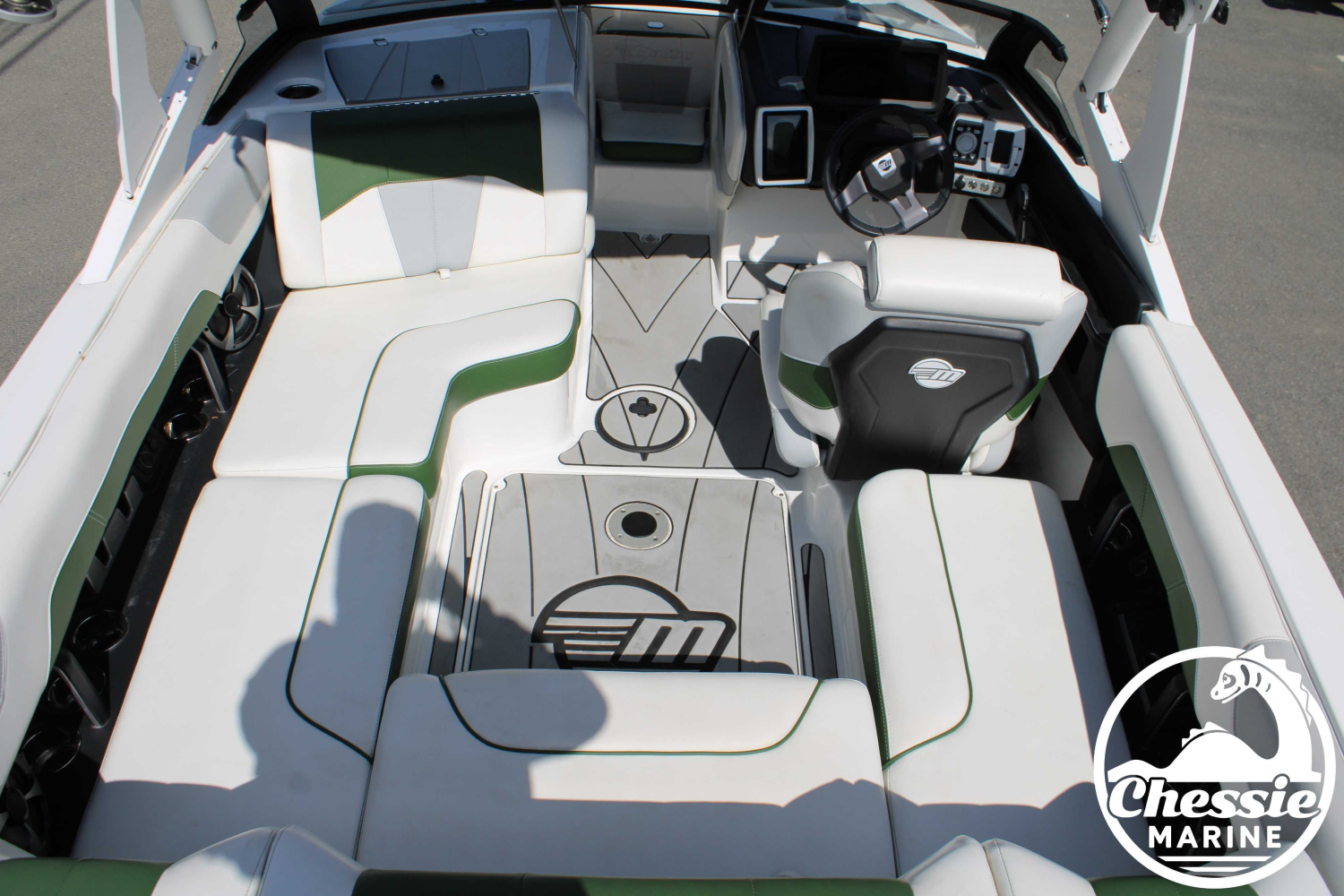 2021 Malibu Wakesetter 20 VTX