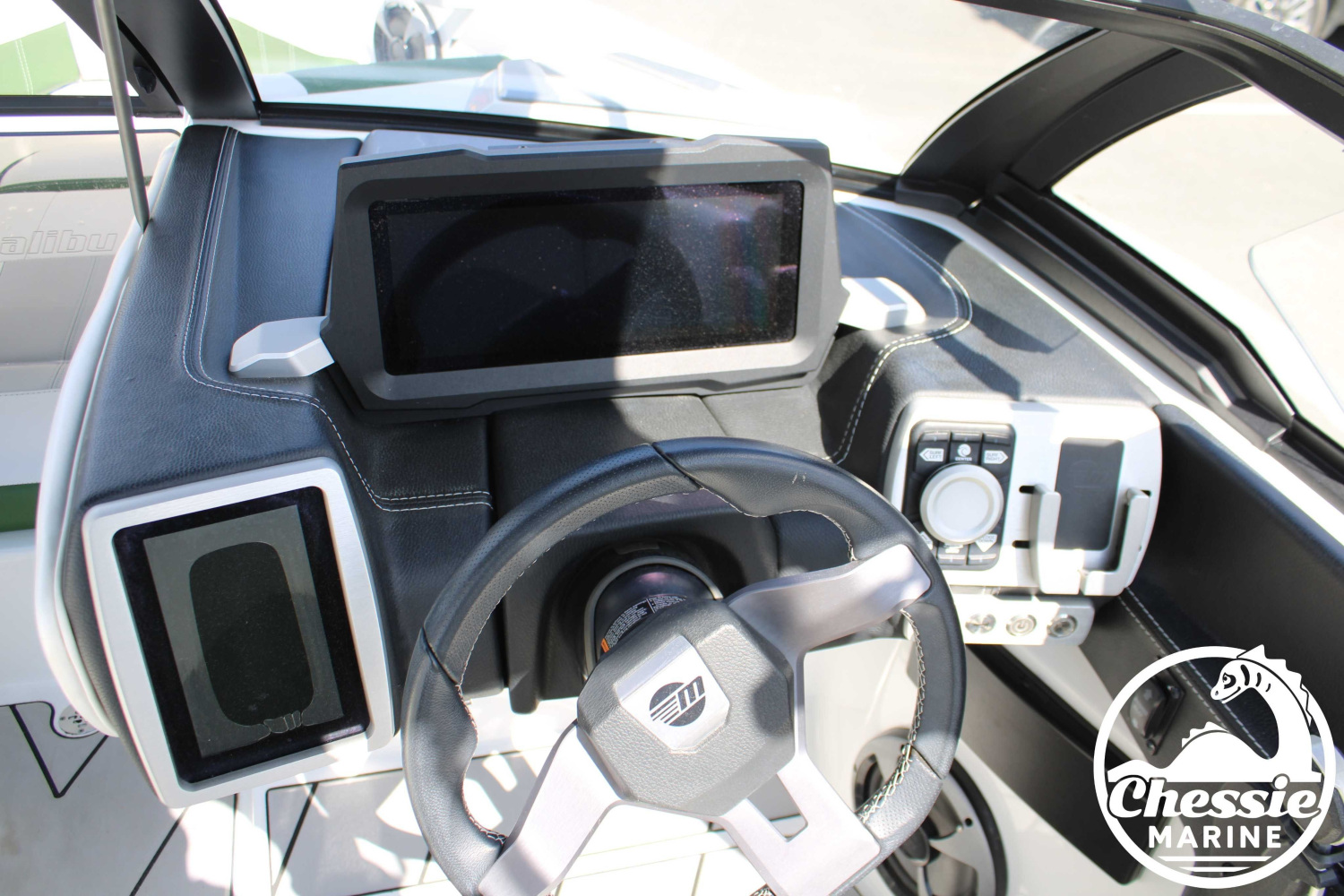 2021 Malibu Wakesetter 20 VTX