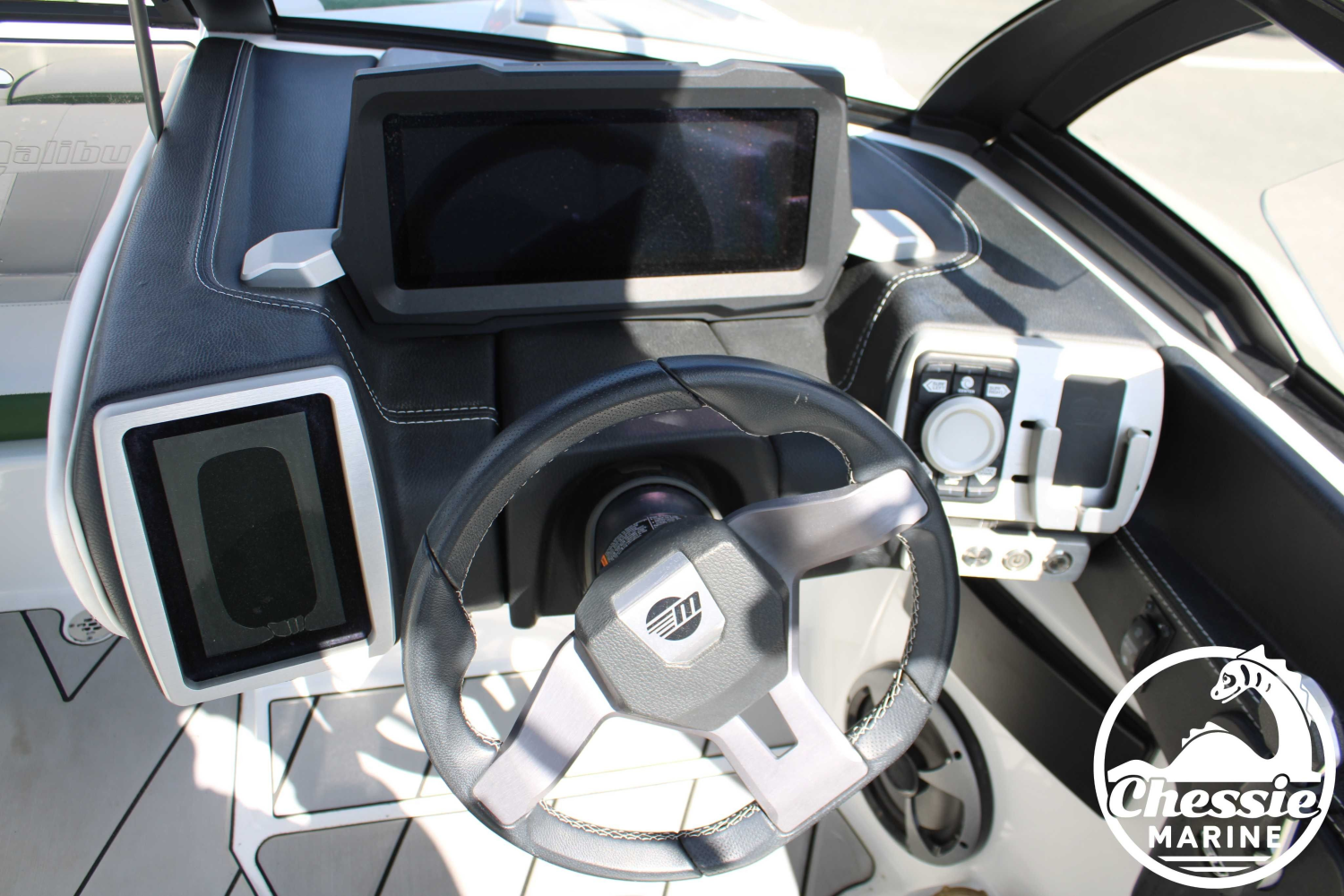 2021 Malibu Wakesetter 20 VTX