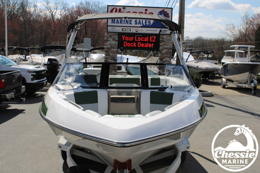 2021 Malibu Boats Wakesetter VTX for sale in Elkton, Maryland