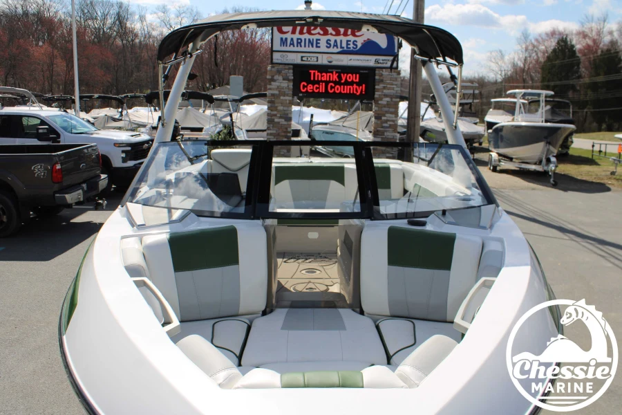 2021 Malibu Boats Wakesetter VTX for sale in , 
