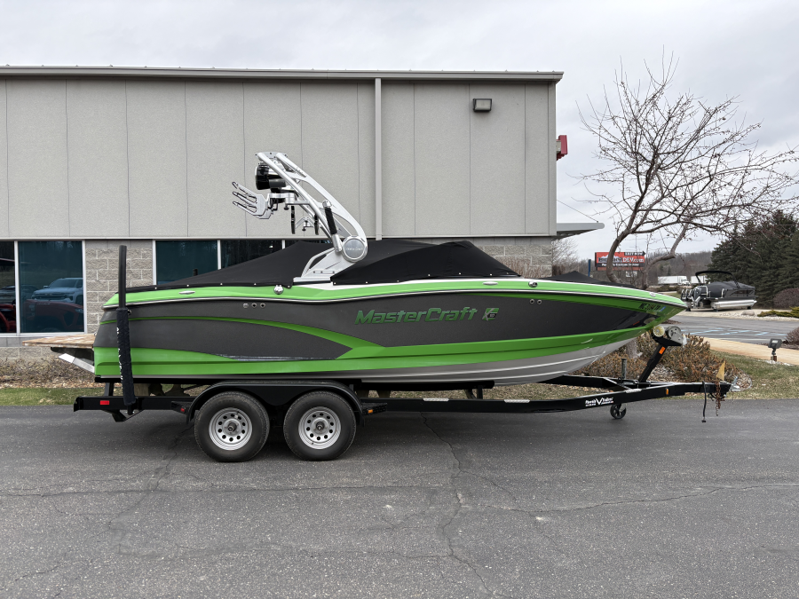 2014 Mastercraft Boats X10 for sale in Fenton, Michigan
