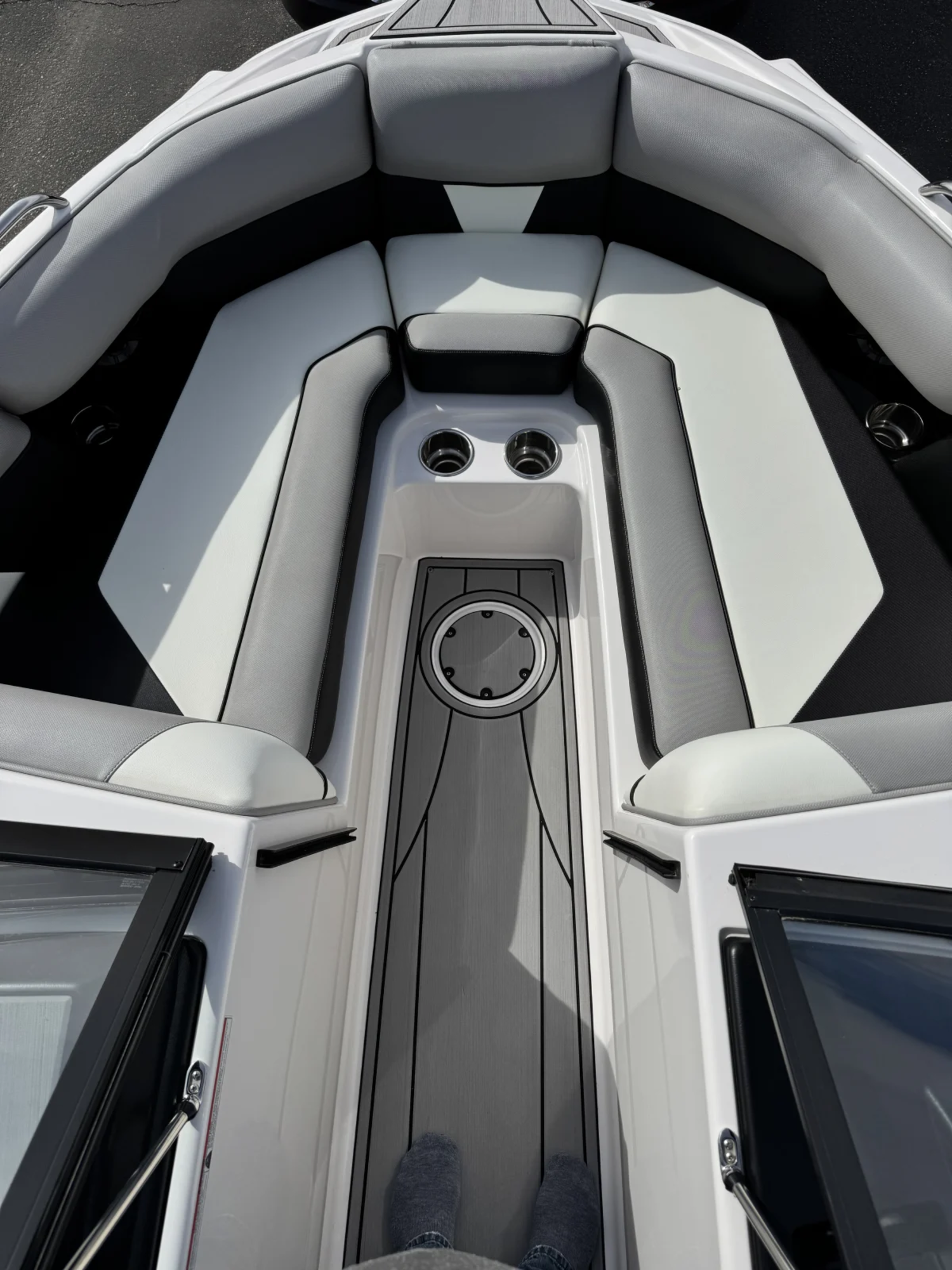 2019 Moomba Boats Mondo