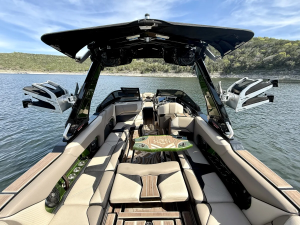 2021 Centurion Boats Ri245 for sale in Volente, Texas
