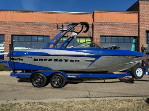 2015 Malibu Boats Wakesetter VLX for sale in Excelsior, Minnesota