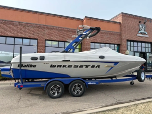 2015 Malibu Boats Wakesetter VLX for sale in Excelsior, Minnesota