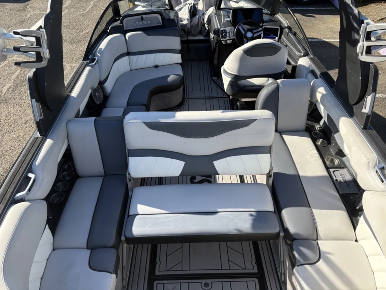 2016 Malibu Boats Wakesetter 25 LSV for sale in Oregon City, Oregon