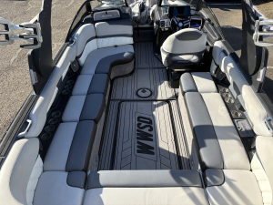 2016 Malibu Boats Wakesetter 25 LSV for sale in Oregon City, Oregon