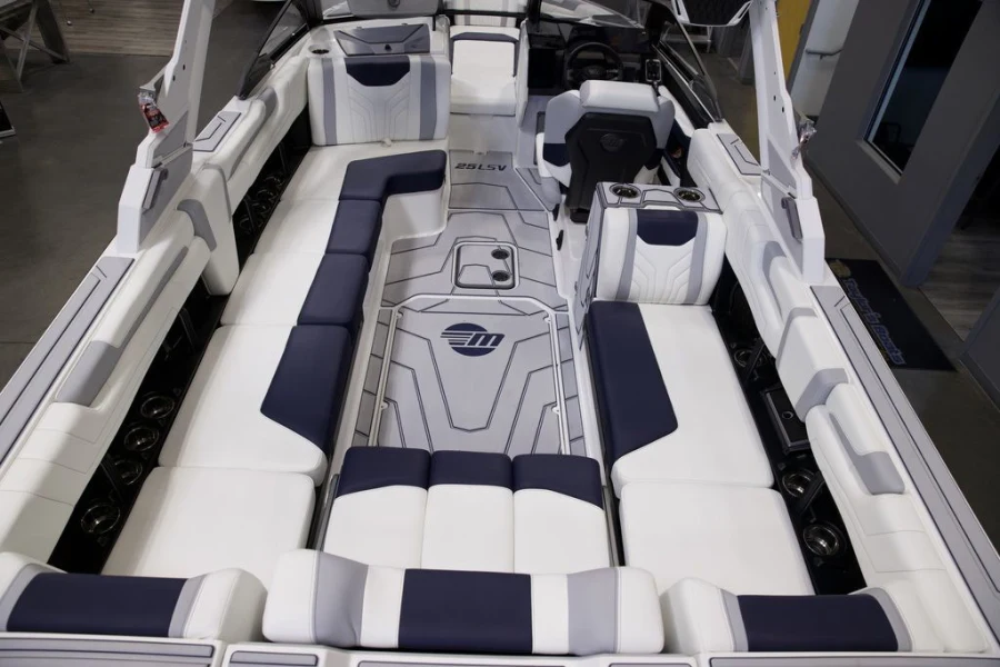 2026-malibu-wakesetter-25-lsv-127012-image10