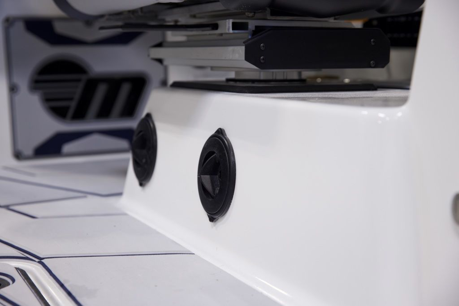 2026 Malibu Boats 25 LSV