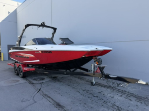 2016 Malibu Boats Wakesetter 24 MXZ for sale in DRAPER, Utah