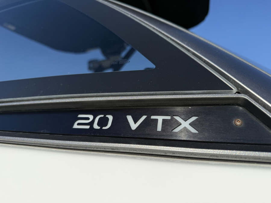 2019 Malibu Boats Wakesetter VTX for sale in O'Fallon, Missouri