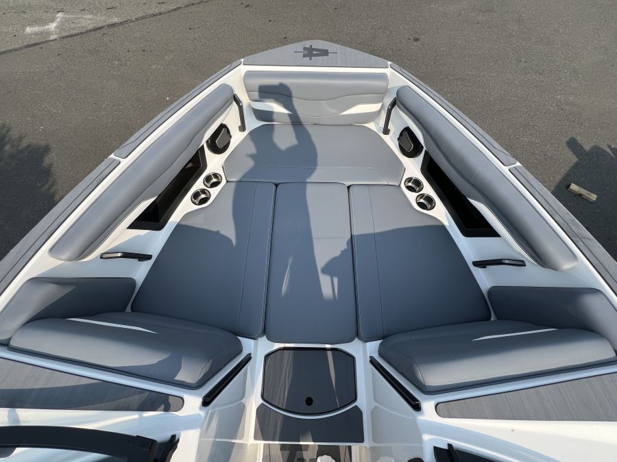 2025 Axis Boats T220 for sale in , 