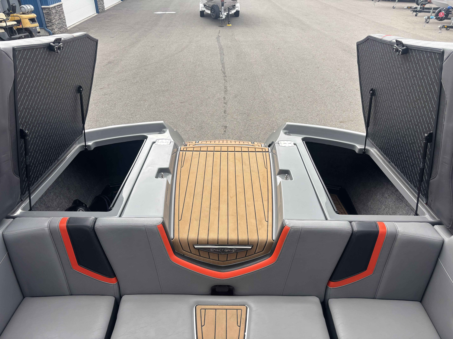 2019 Nautique G21