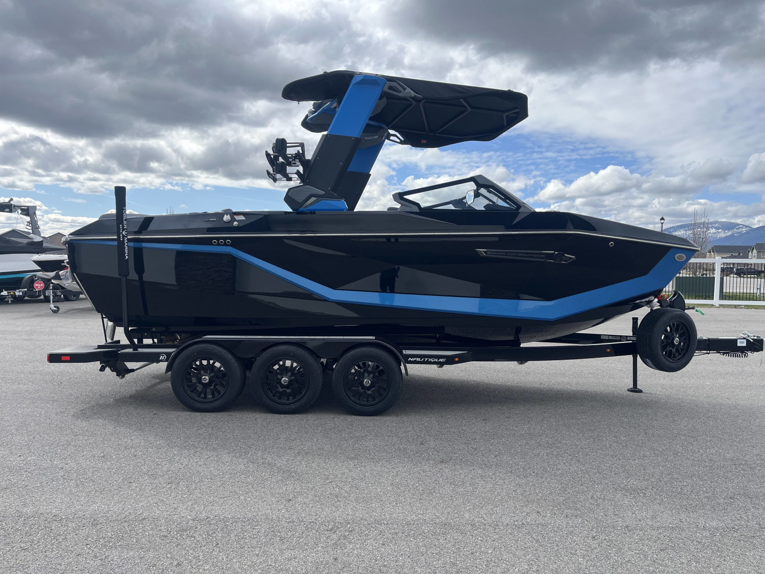 2026 Nautique G23