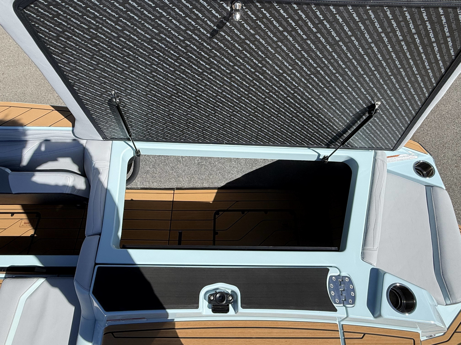 2026 Nautique G25