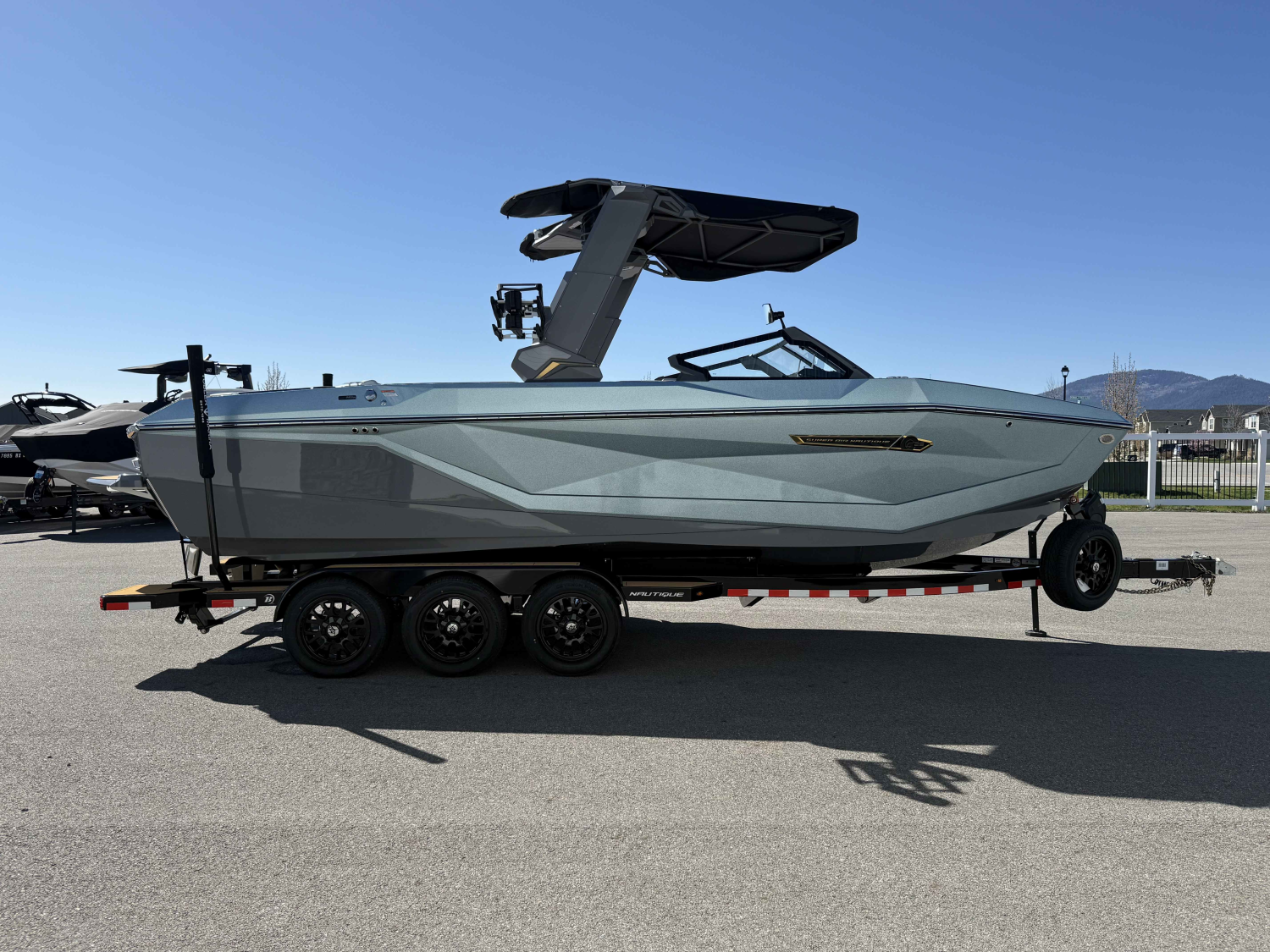 2026 Nautique G25