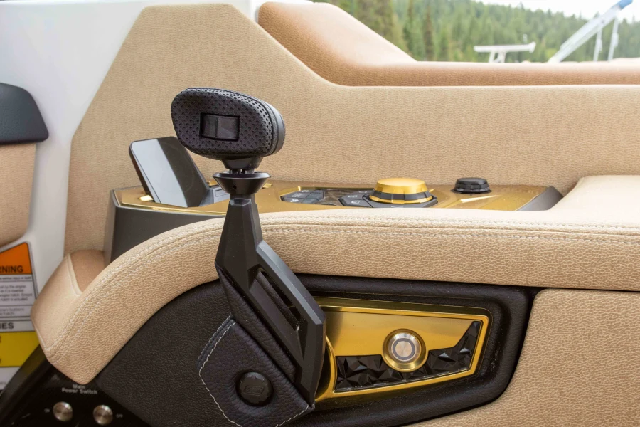 2027-nautique-g25-paragon-127061-image6