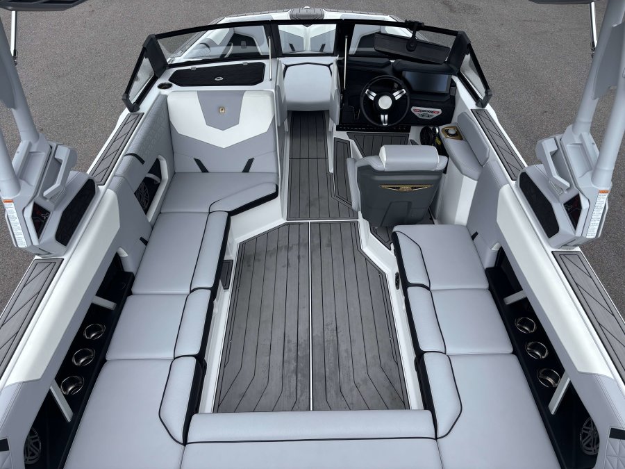 2025-nautique-gs22-127075-image13