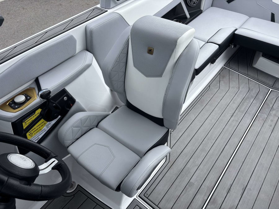 2025-nautique-gs22-127075-image18