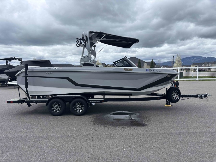 2025-nautique-gs22-127075-image7
