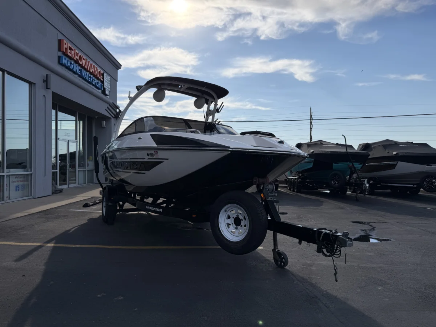 2014 Moomba Boats Mondo for sale in OSAGE BEACH, Missouri