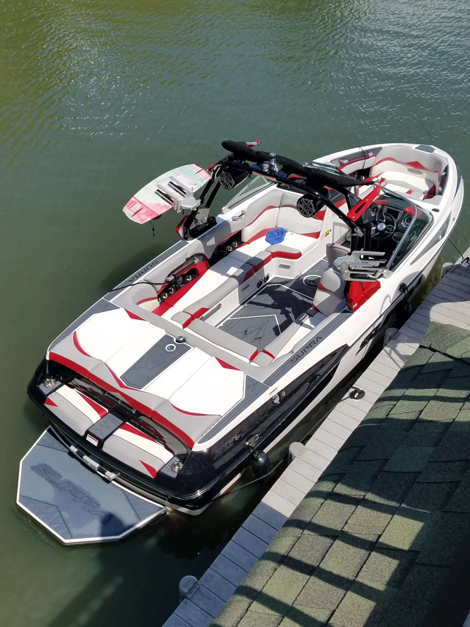 2017 Supra Boat SG 550