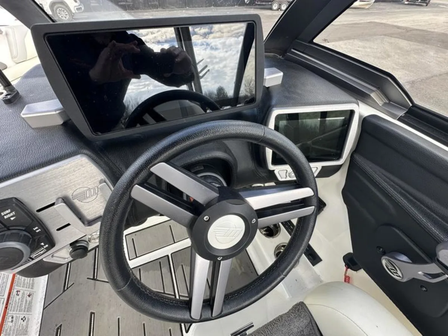 2018 Malibu Boats Wakesetter VLX for sale in Akron, Ohio