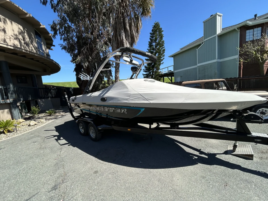 2014 Malibu Boats Wakesetter VLX for sale in Bethel Island, California