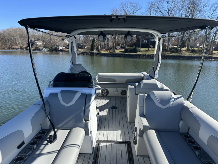 2025 Montara Boats Surf Boss 25 for sale in MOORESVILLE, North Carolina