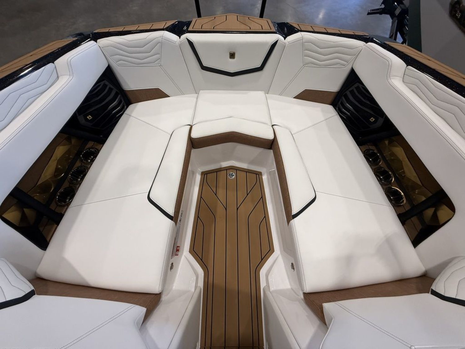 2026 Nautique Super Air Nautique G23