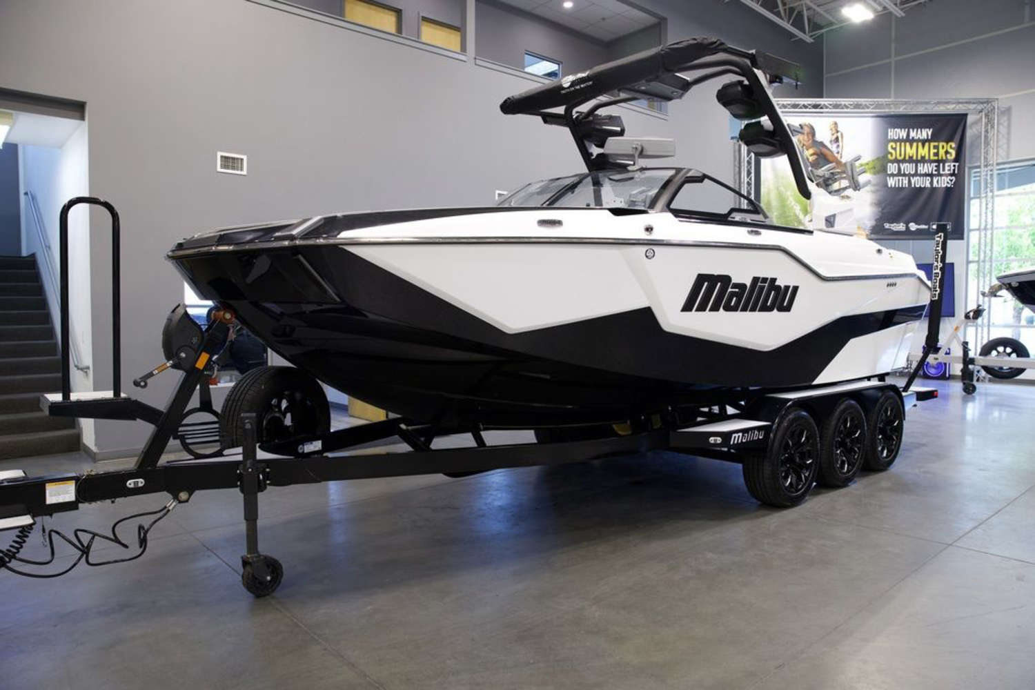 2026 Malibu Boats M230