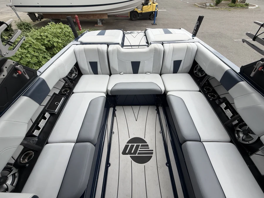 2021-malibu-wakesetter-23-lsv-127302-image12