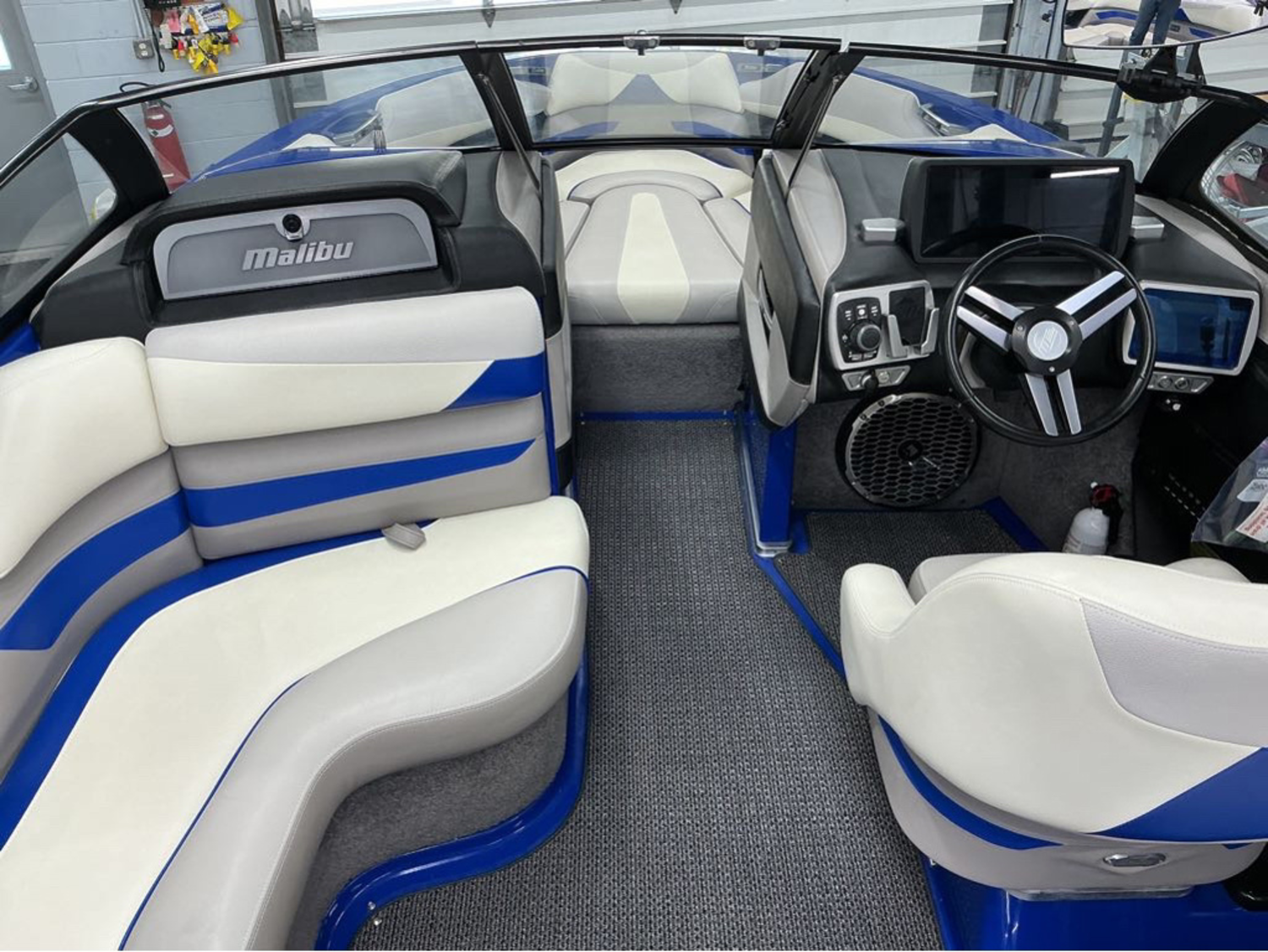 2015 Malibu Boats Wakesetter 23 LSV for sale in Oconomowoc, Wisconsin