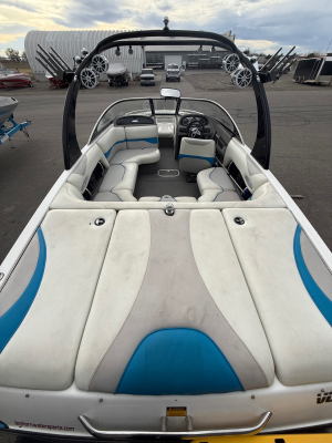 2005 Malibu Boats Wakesetter VLX for sale in Billings, Montana