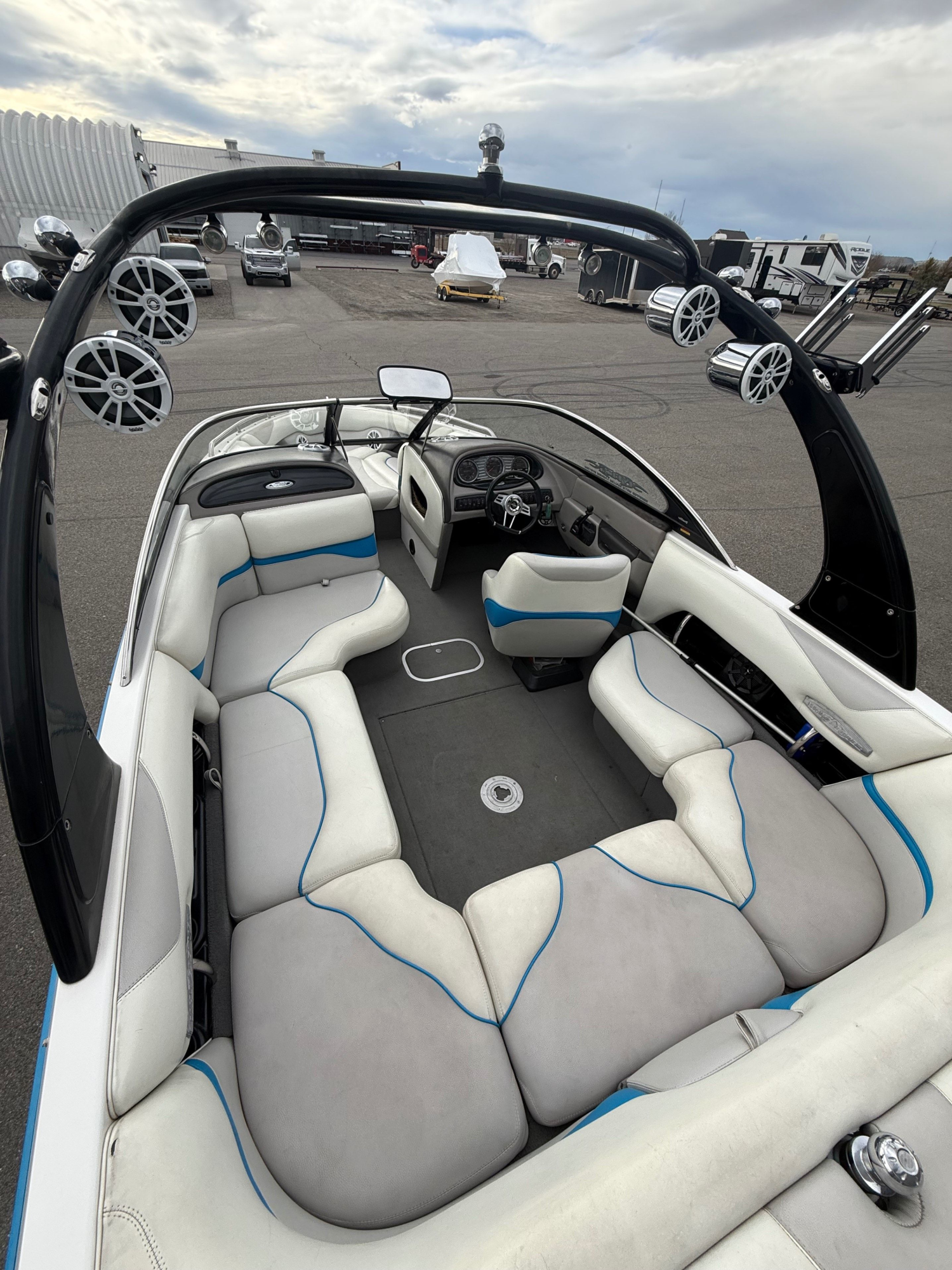 2005 Malibu Boats Wakesetter VLX for sale in Billings, Montana