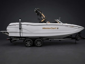 2025-mastercraft-x24-127418-image1